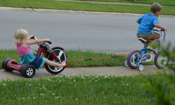 kidsridingbikes